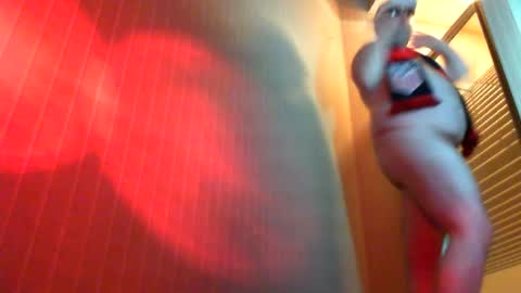 f4rtmaker online show from July 7, 4:01 am
