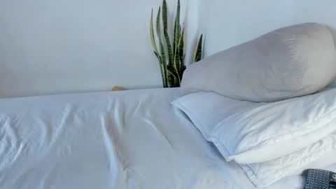 -  A N D E R online show from October 22, 2:21 pm