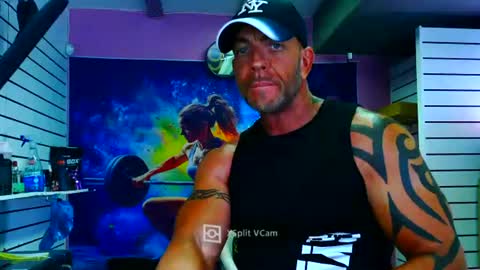 fabxxxl online show from June 18, 11:59 am