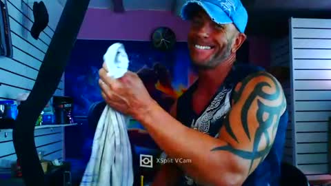 fabxxxl online show from June 20, 1:27 pm