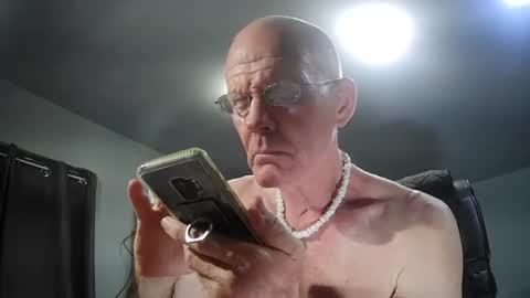 fantasyresort online show from July 7, 3:17 am