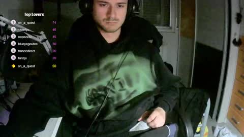 ThickDickTeen online show from April 18, 10:53 pm