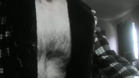 feardubh online show from October 31, 9:45 am