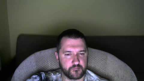 feb82 online show from February 21, 10:33 pm