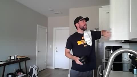 Ethan Slayher online show from May 27, 3:31 pm