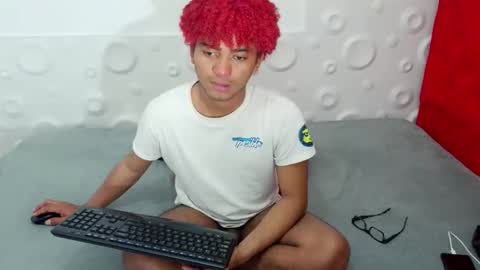 andres felipe benitez online show from December 3, 2:06 am