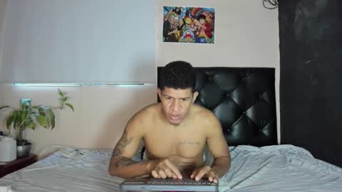  Felipe  online show from November 5, 9:50 pm