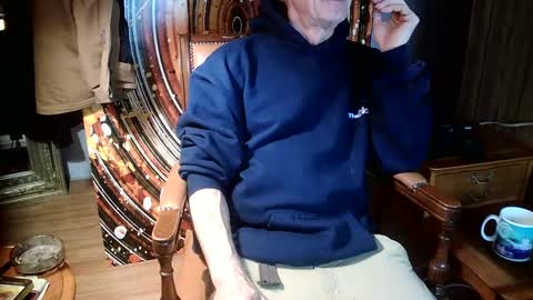 hungnsexy  online show from December 4, 2:09 am