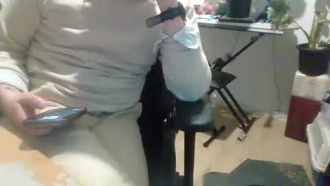 fem_alice_louis_dom online show from November 12, 6:57 pm