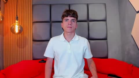 FHILIP  online show from July 28, 5:34 pm