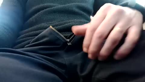 Snapshot of fifi010203 chatting on January 20, 12:07 pm fifi010203 online show from January 20, 12:07 pm