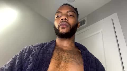 finessegod26 online show from January 1, 8:45 am