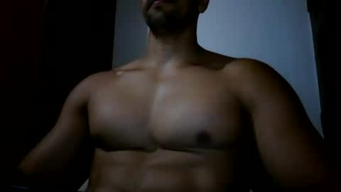 fitchestabs_69 online show from June 13, 4:38 pm