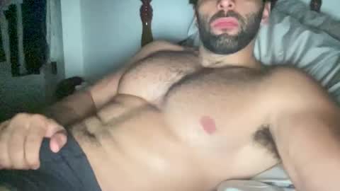 fitcurvyman4fun_69 online show from April 18, 4:25 am