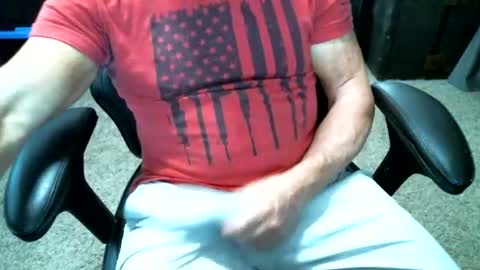 fitguy40 online show from July 29, 8:41 pm