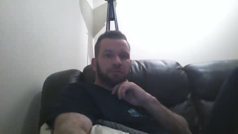 fitnessismything85 online show from February 2, 1:45 am