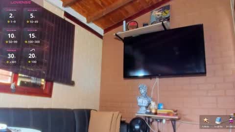 Elias Valencia online show from June 22, 2:32 pm