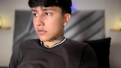 fj_araujo online show from June 7, 11:55 pm
