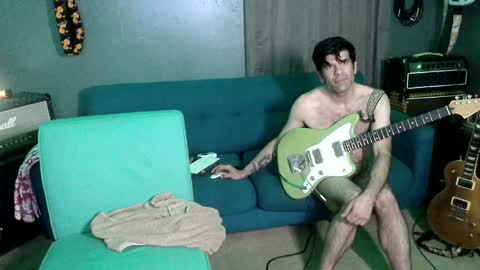 Flannel Dong online show from October 22, 11:14 am