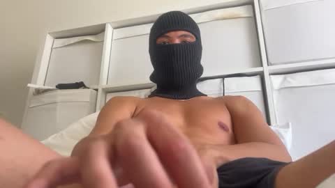 florisreederman online show from October 1, 2:10 pm