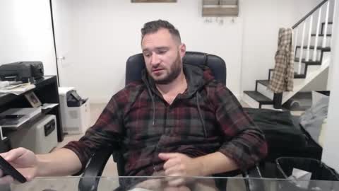 flyguy1266 online show from February 4, 12:05 am