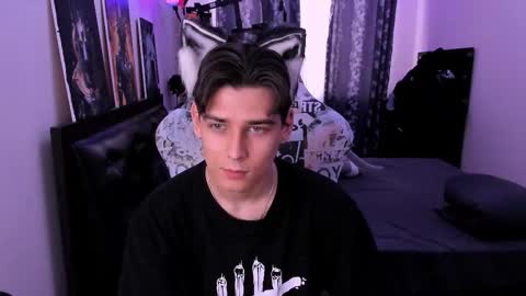 Foxicfu online show from March 17, 11:02 am