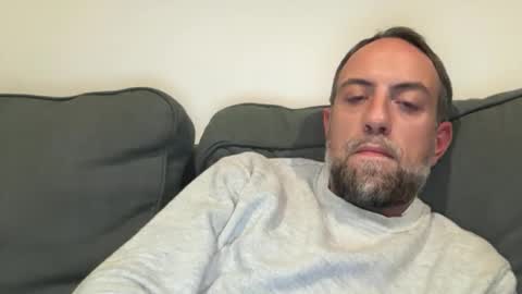 fra___ online show from December 3, 3:51 pm