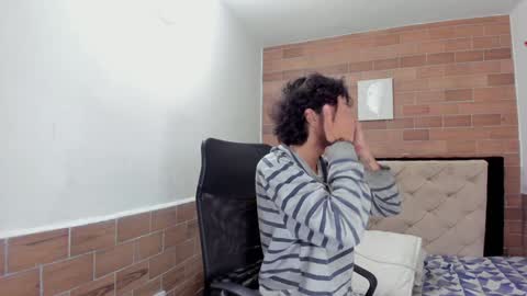   online show from January 18, 12:57 pm