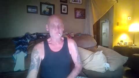 frantzkerry online show from April 15, 12:27 pm