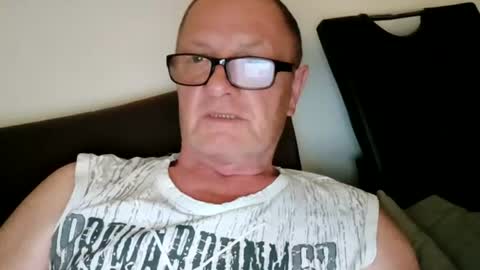 Wolfi online show from July 16, 7:15 am