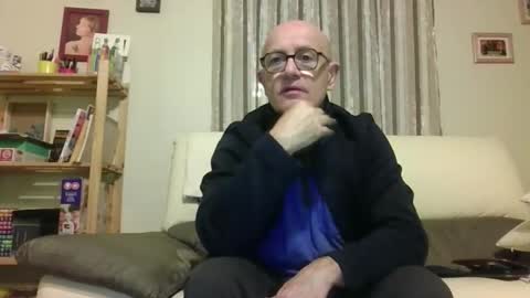 frederic8014 online show from November 1, 8:35 pm