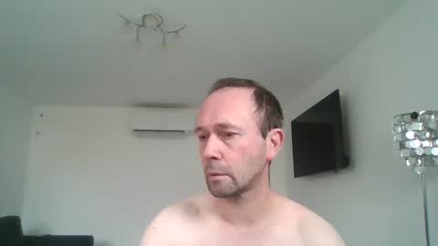 fredodu41 online show from January 24, 1:47 pm