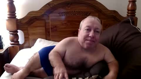 Cute Lil Man online show from March 17, 8:50 am