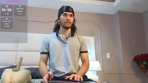 freyrvik online show from October 22, 11:58 am