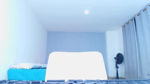 freyva_ online show from January 15, 1:02 am