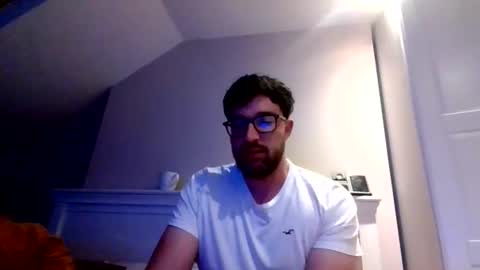 fu4e2 online show from April 25, 9:23 pm