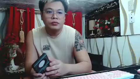 fuckdaddy4uxx online show from April 25, 10:07 am