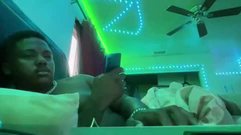 Desire Himeros online show from November 9, 2:10 pm