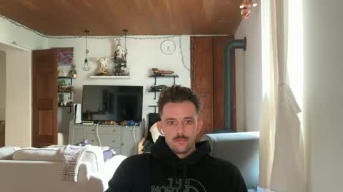 fudde online show from November 10, 8:30 am