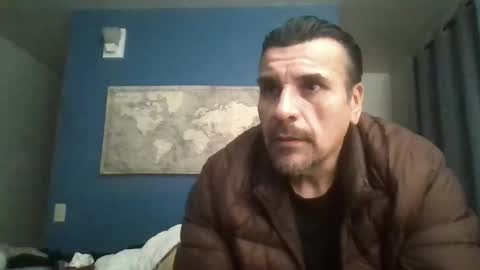 Snapshot of fuegolento22 chatting on December 11, 2:21 am fuego1ento22 online show from December 11, 2:21 am