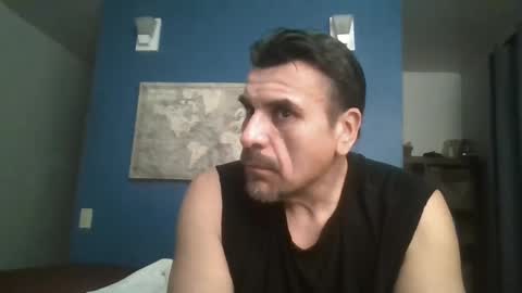 Snapshot of fuegolento22 chatting on December 10, 8:08 am fuego1ento22 online show from December 10, 8:08 am