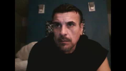 fuego1ento22 online show from March 1, 2:11 am