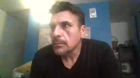 Snapshot of fuegolento22 chatting on December 5, 4:53 am fuego1ento22 online show from December 5, 4:53 am