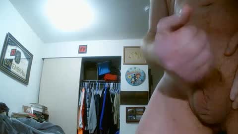 Snapshot of fultonstreet196860 chatting on January 27, 3:58 am fultonstreet196860 online show from January 27, 3:58 am