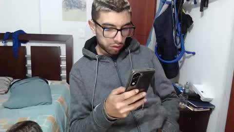 andrew online show from February 27, 9:54 am