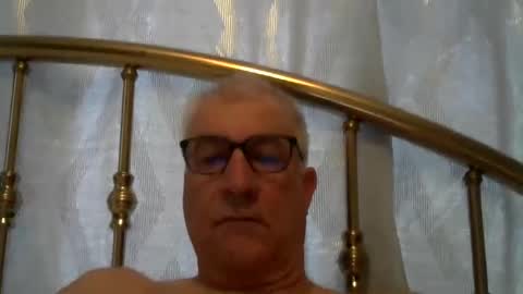 fyrguy101 online show from December 18, 6:03 pm