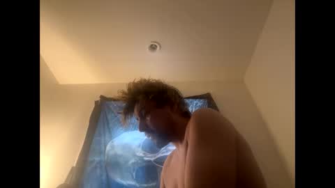 yeeah online show from February 6, 2:48 pm