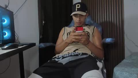 Sebas colombian online show from April 22, 3:24 am