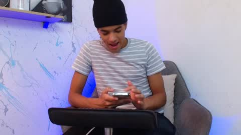 GABRIEL online show from April 15, 1:55 pm