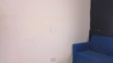 Snapshot of gael__david chatting on October 21, 2:47 am Gael online show from October 21, 2:47 am